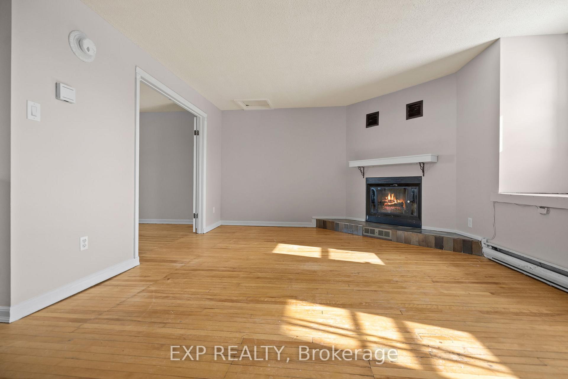 Photo 9 of 196 Osgoode Street, Ottawa, Sandy Hill — HOMEH