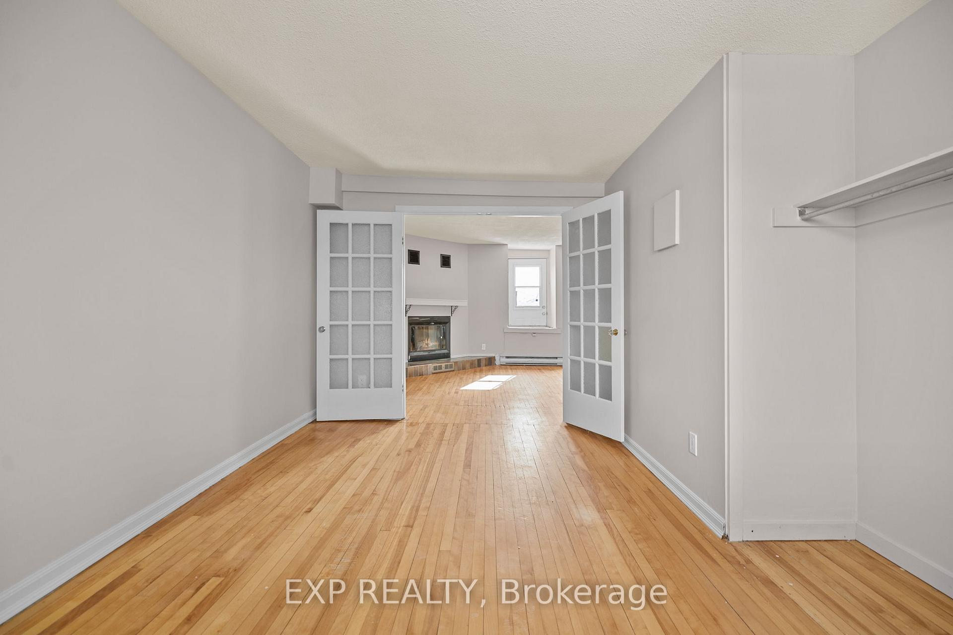 Photo 11 of 196 Osgoode Street, Ottawa, Sandy Hill — HOMEH