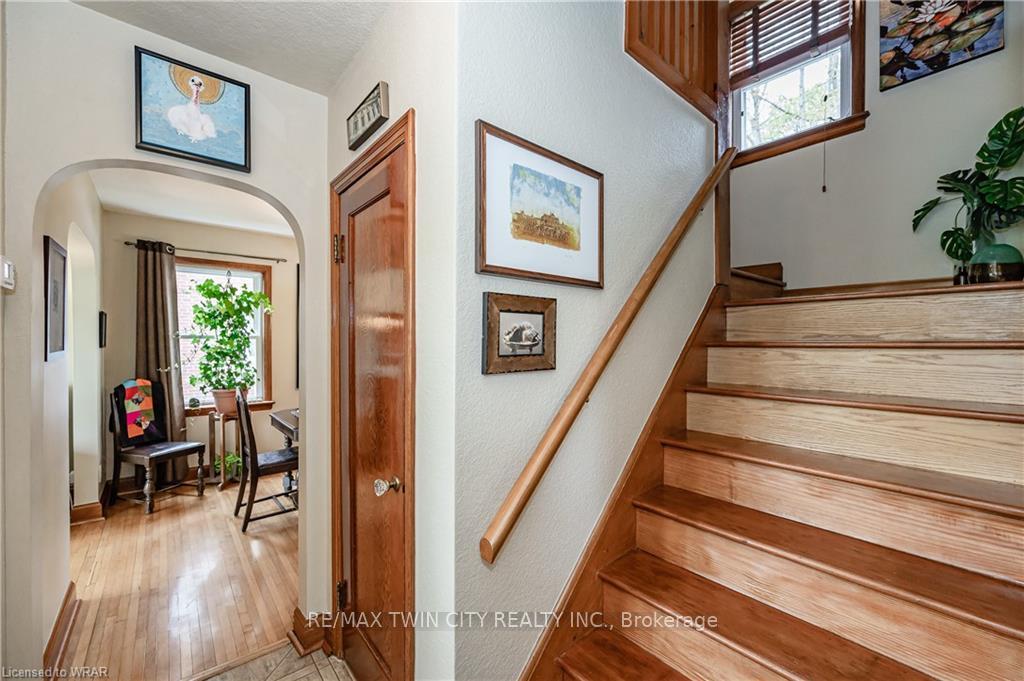 Photo 19 of 270 Mansion Street, Kitchener — HOMEH