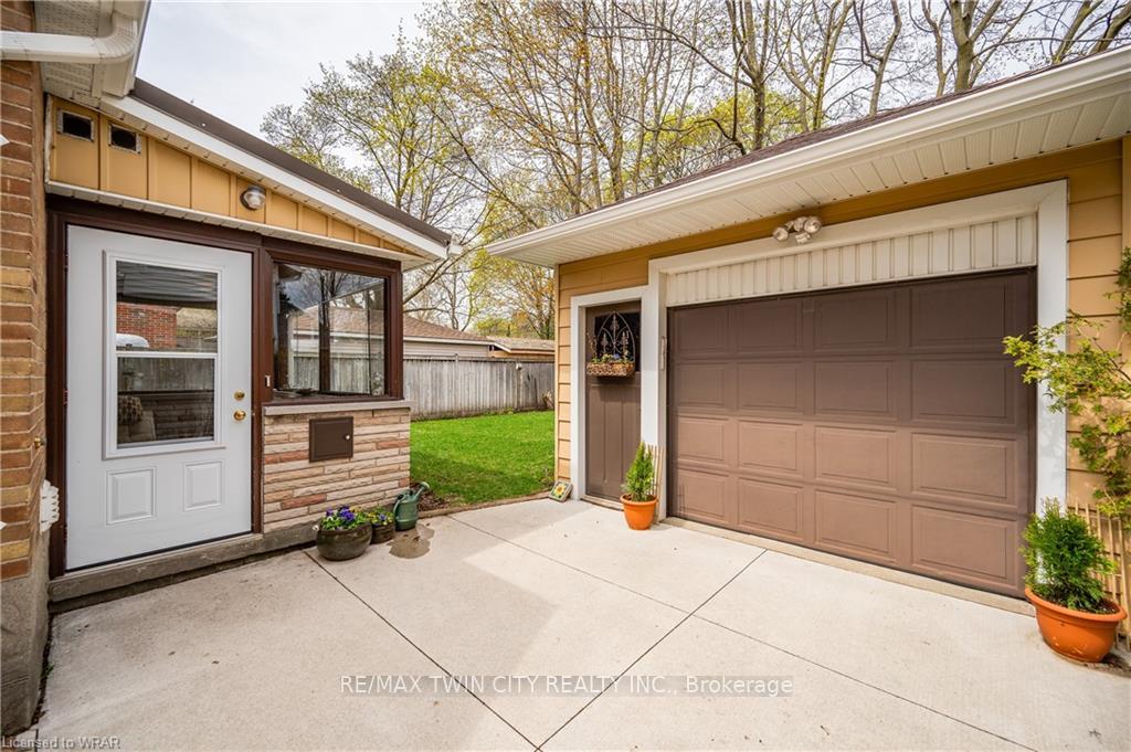Photo 29 of 270 Mansion Street, Kitchener — HOMEH