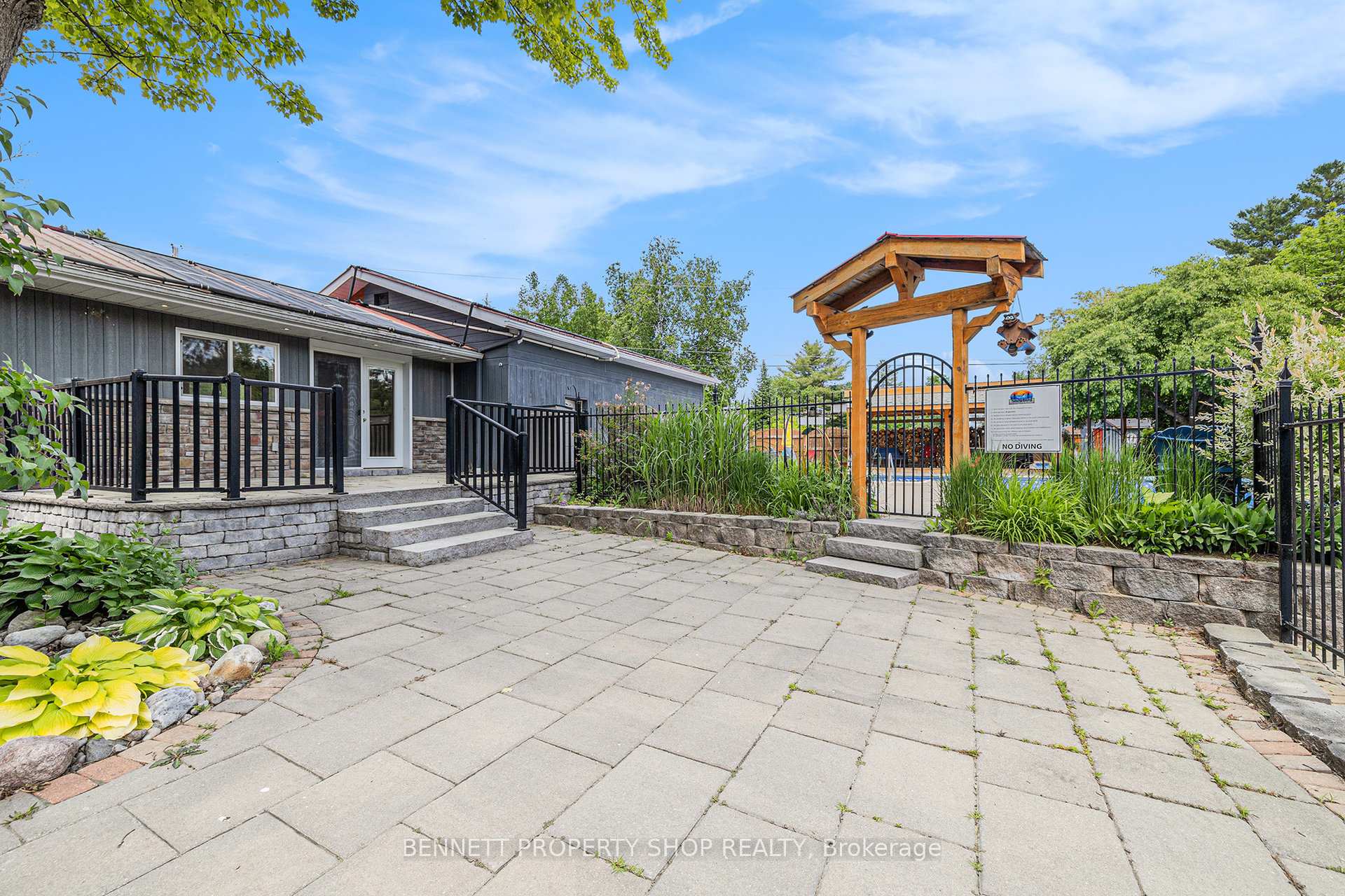 Photo 19 of Unit Poolside, 579 Peneshula Road, Lanark Highlands, Lanark Highlands (Darling) Twp — HOMEH