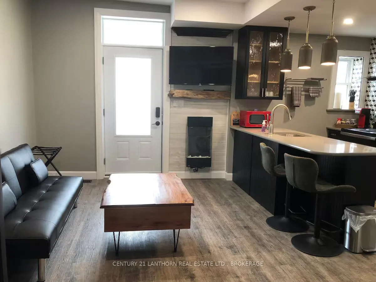 Photo 2 of Unit 2, 45 Chestnut Street, Kingston, East of Sir John A. Blvd — HOMEH