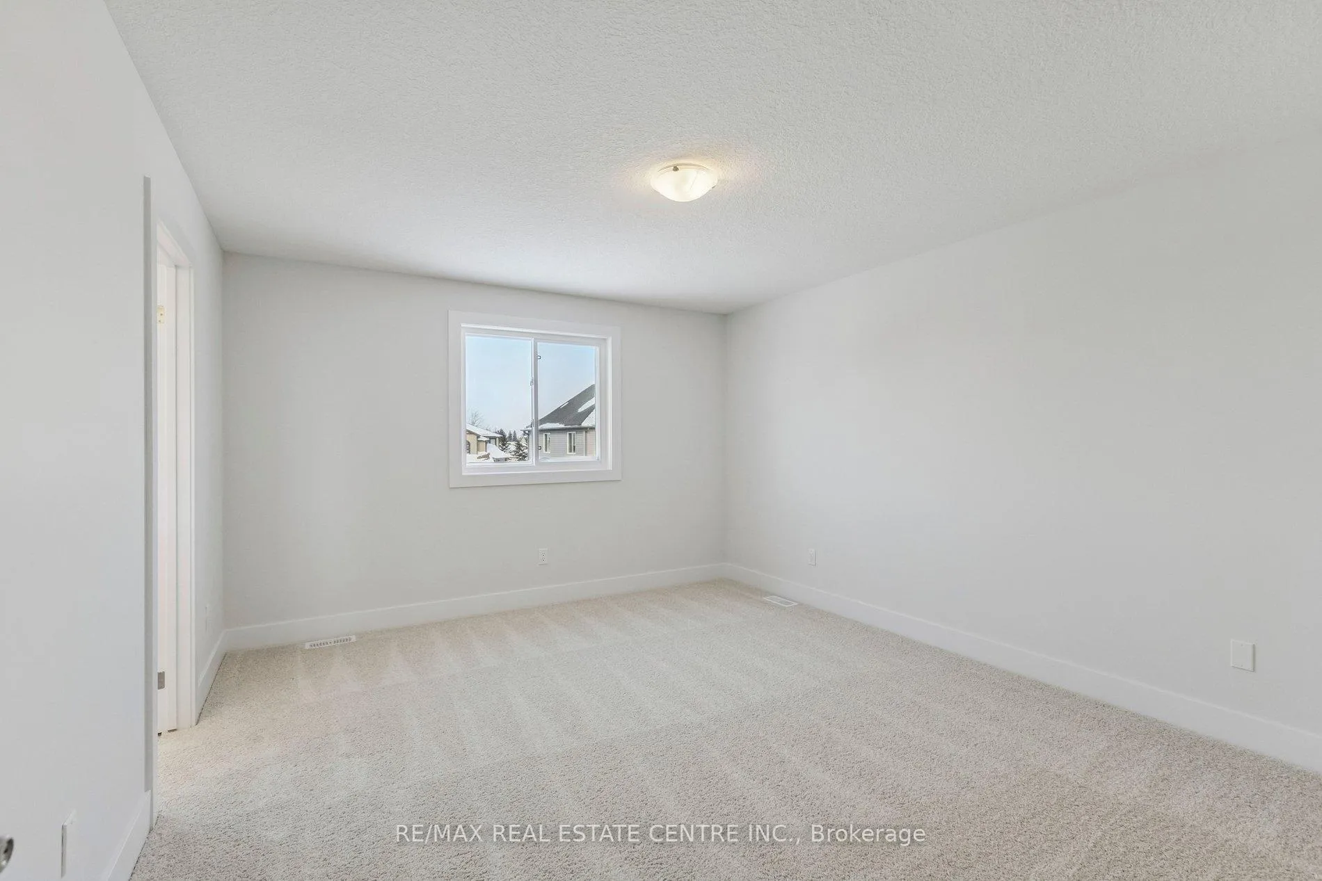 Photo 26 of 123 Maple Street, Mapleton, Drayton — HOMEH