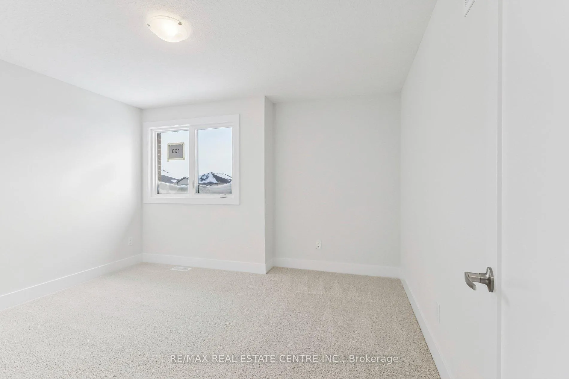 Photo 36 of 123 Maple Street, Mapleton, Drayton — HOMEH