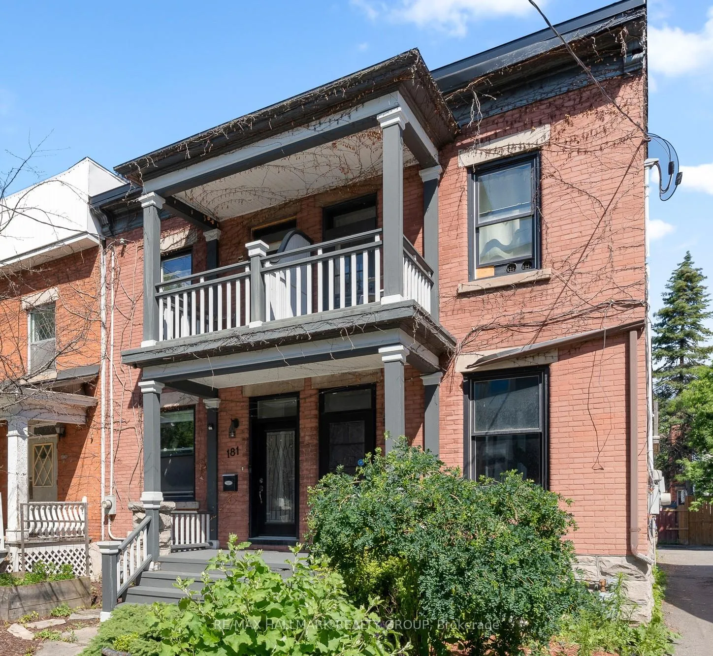 Photo 1 of 181 Guigues Avenue, Ottawa, Lower Town/Byward Market — HOMEH