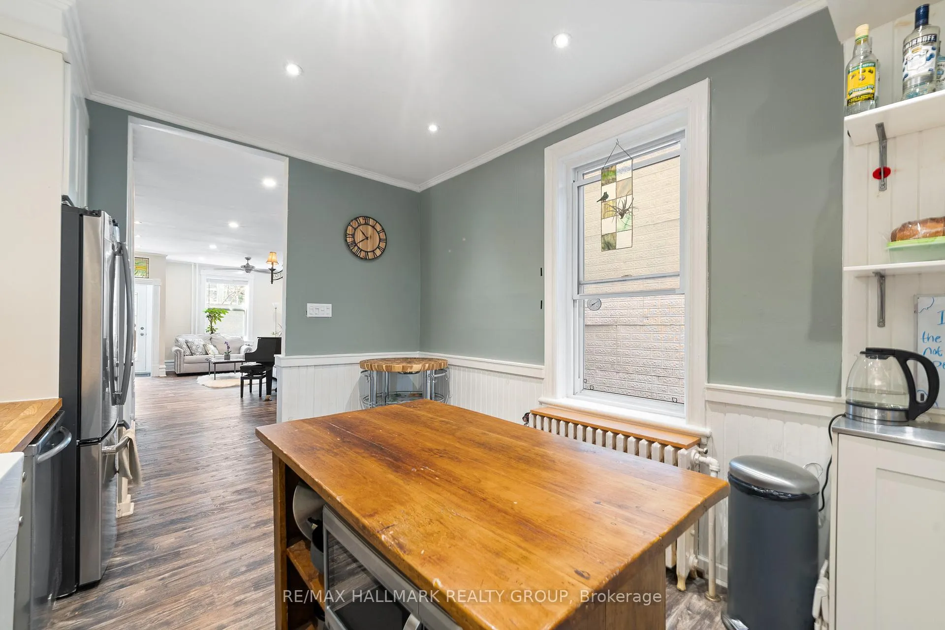 Photo 15 of 181 Guigues Avenue, Ottawa, Lower Town/Byward Market — HOMEH