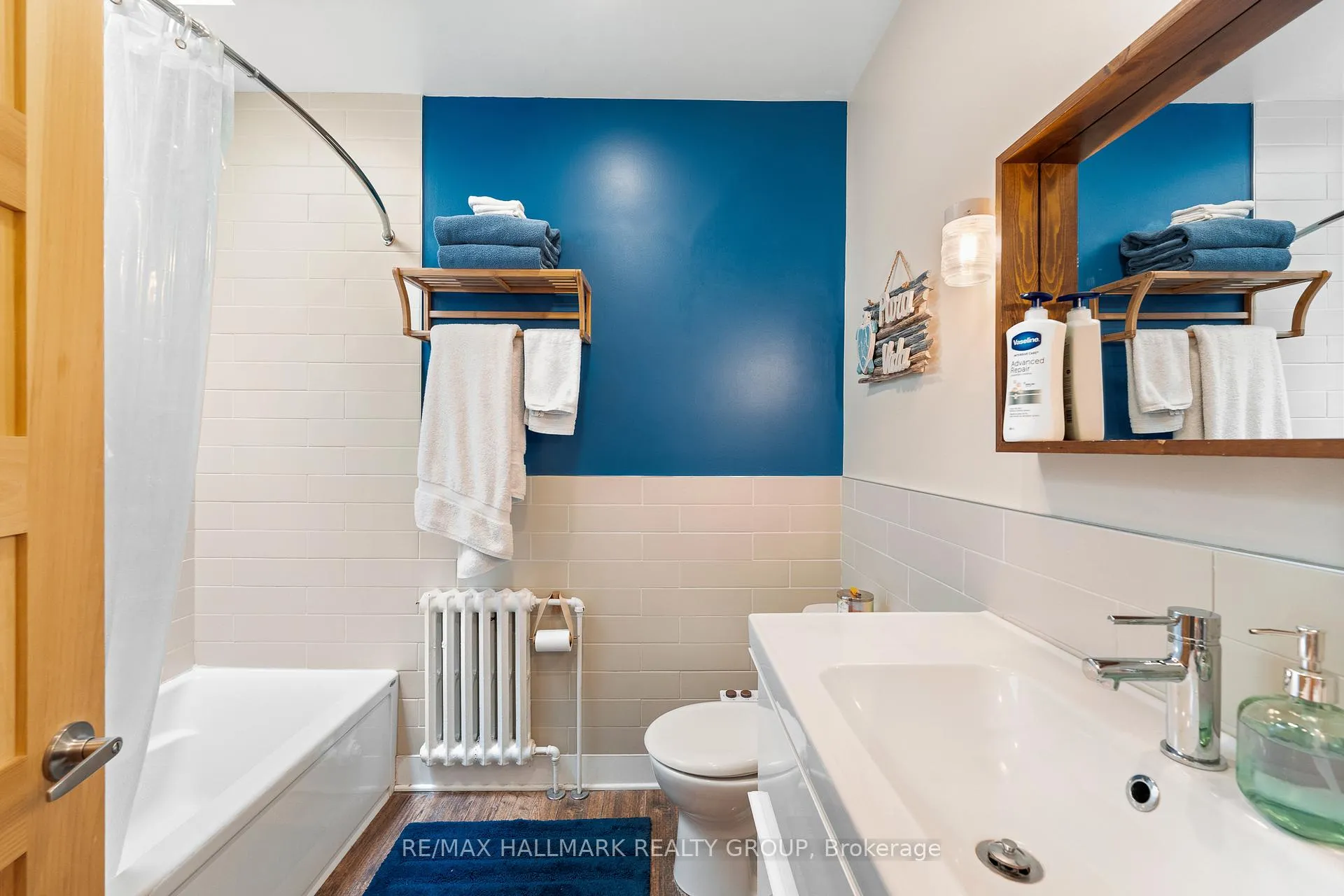 Photo 25 of 181 Guigues Avenue, Ottawa, Lower Town/Byward Market — HOMEH