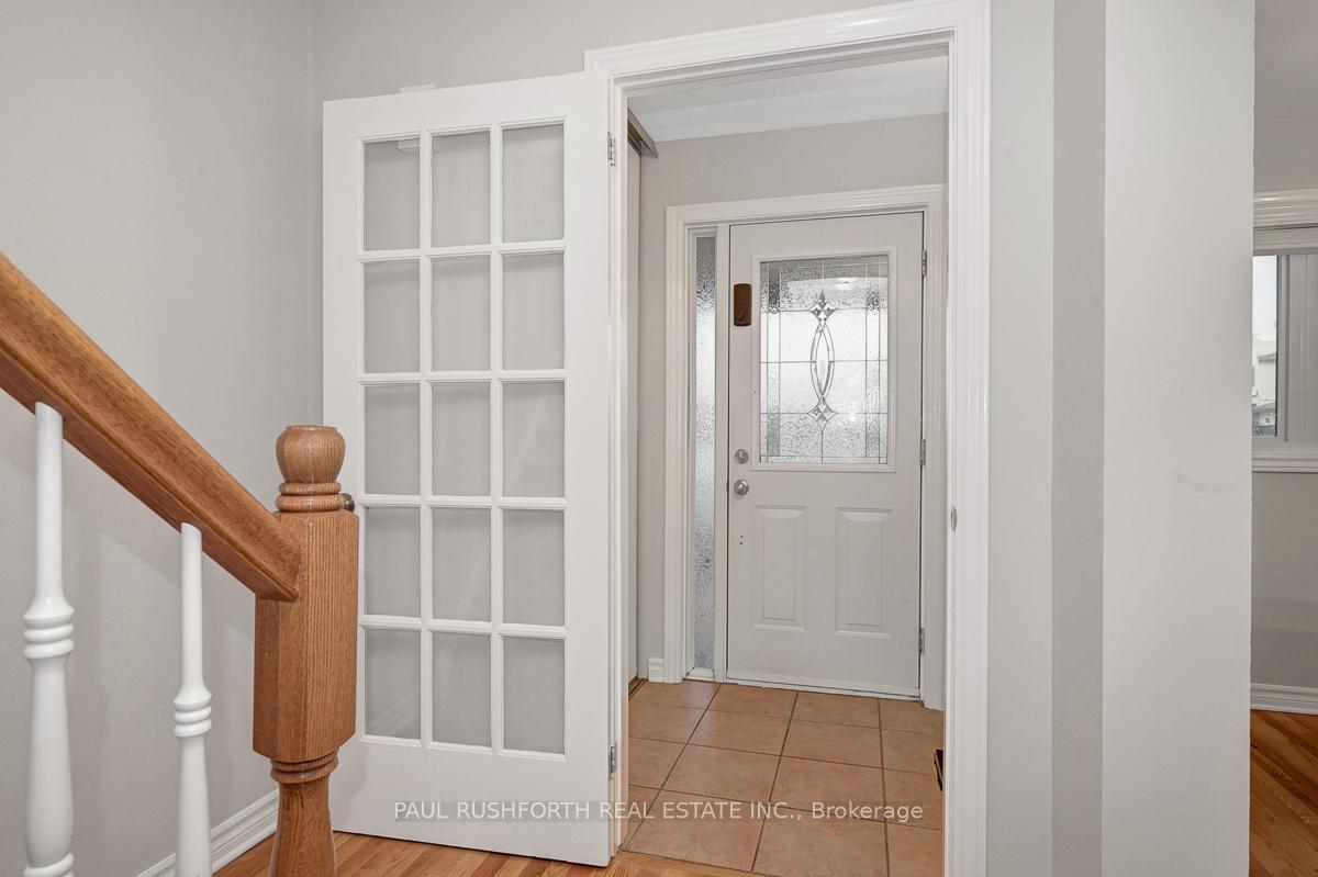 Photo 3 of 41 Rastila Crescent, Ottawa, Hunt Club Park/Greenboro — HOMEH