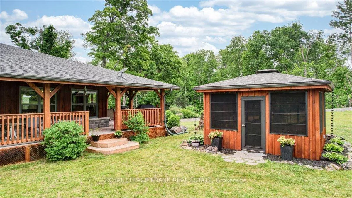 Photo 30 of 944 Steenburg Lake Road N, Limerick — HOMEH