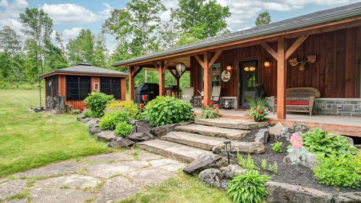 Photo 31 of 944 Steenburg Lake Road N, Limerick — HOMEH