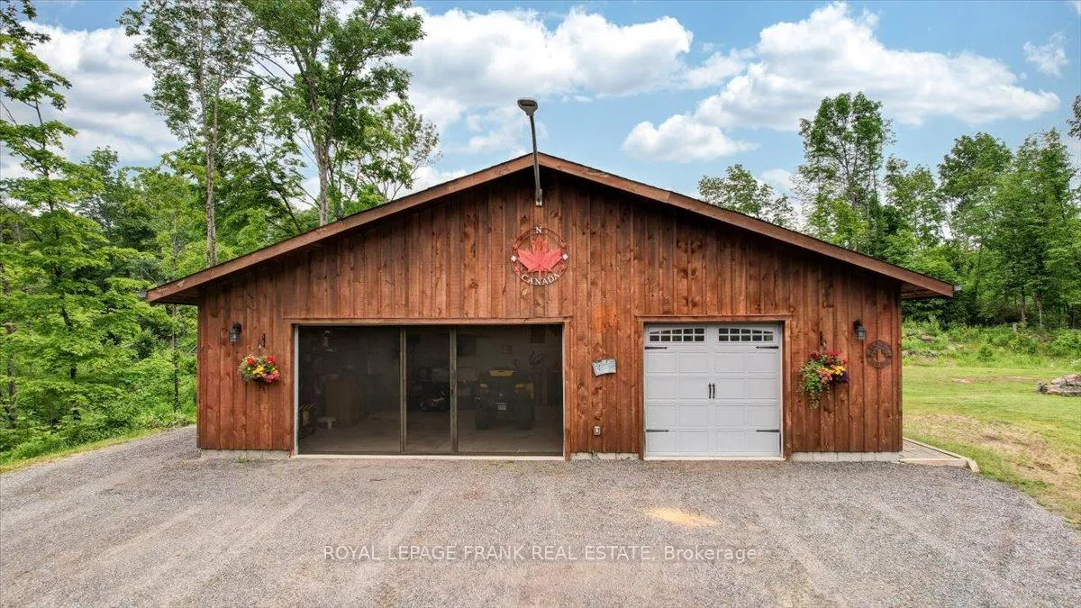 Photo 35 of 944 Steenburg Lake Road N, Limerick — HOMEH