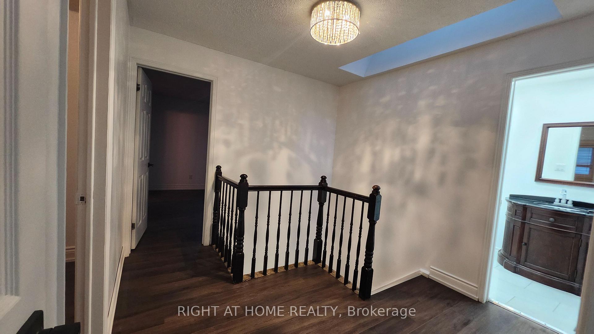 Photo 14 of 3454 Wyman Crescent, Ottawa, Windsor Park Village — HOMEH