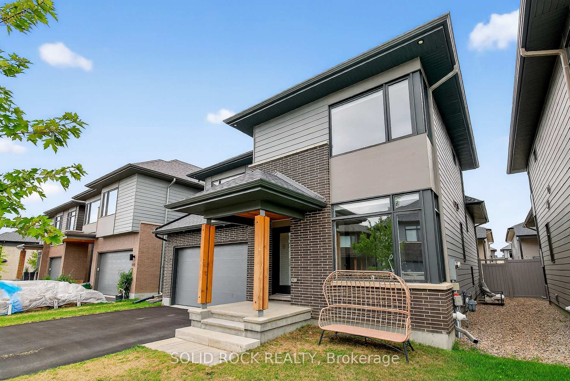 Photo 4 of 624 Odyssey Way, Ottawa, Leitrim — HOMEH