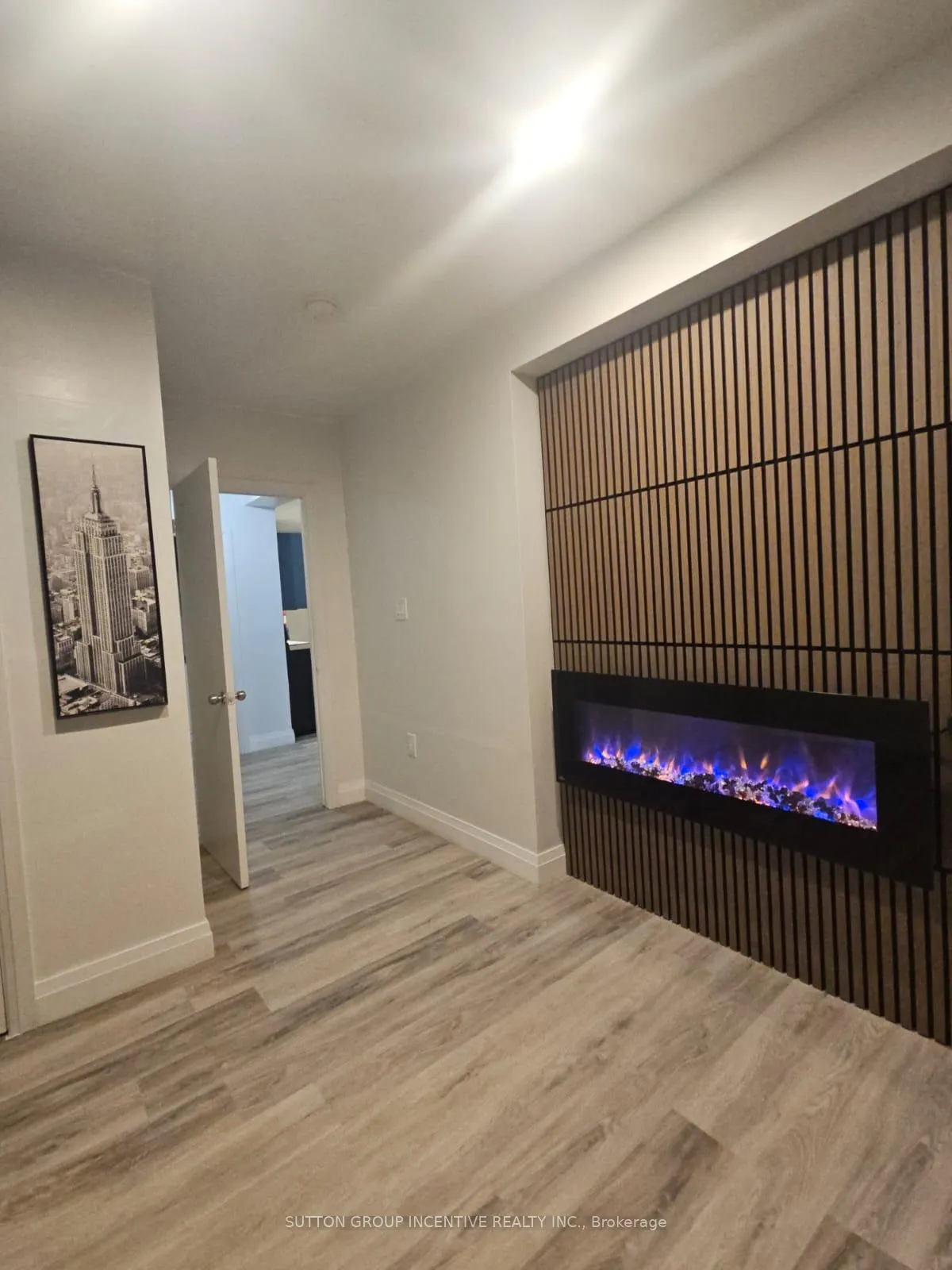 Photo 5 of Unit UNIT 2, 2091 25 Street, Innisfil, Alcona — HOMEH