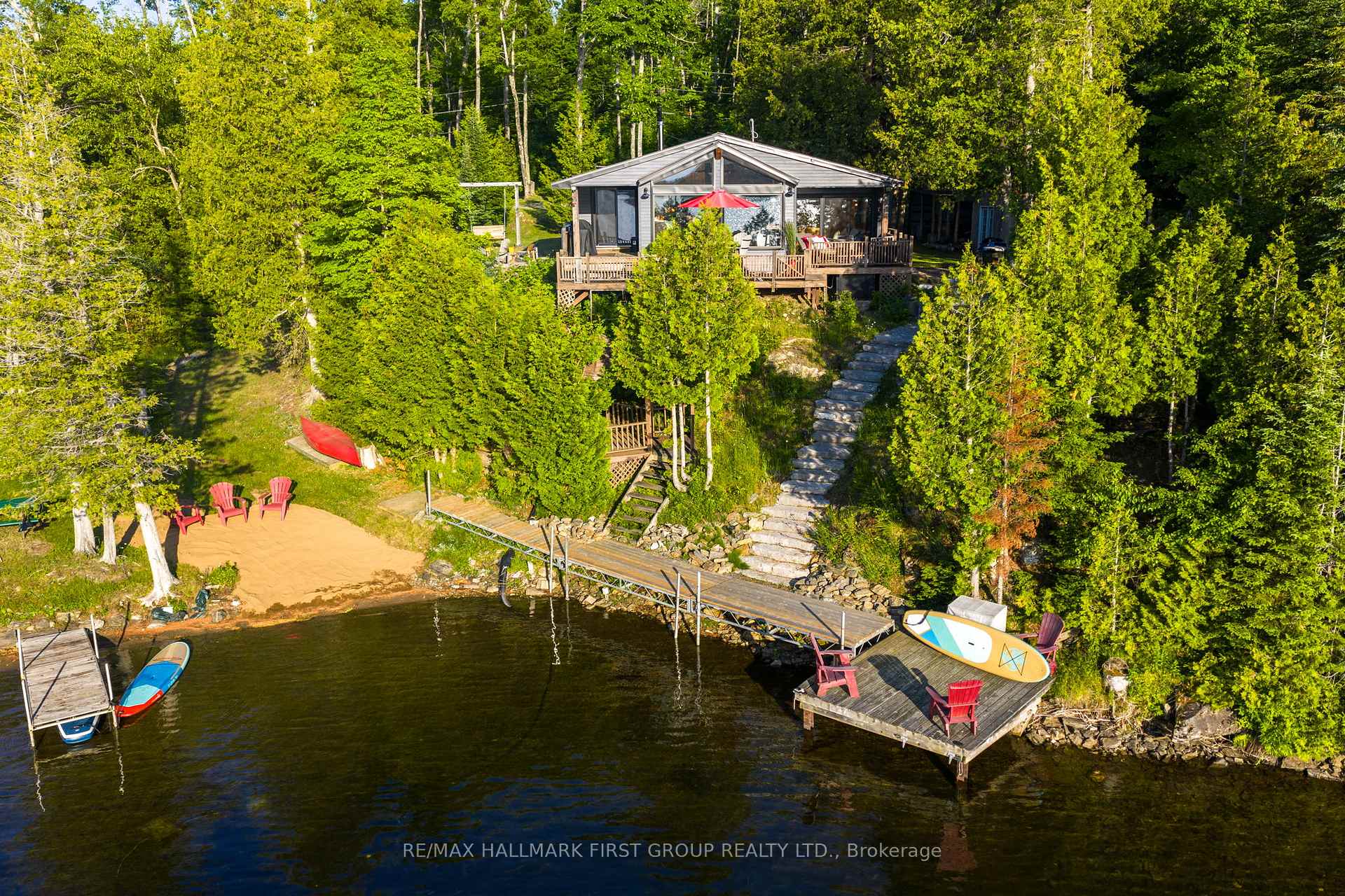 Front of 402 Steenburg Lake Road S