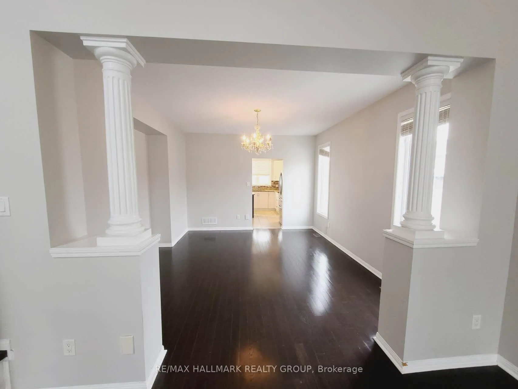 Photo 5 of 248 Huntsville Drive, Ottawa, Kanata - Kanata Lakes/Heritage Hills — HOMEH