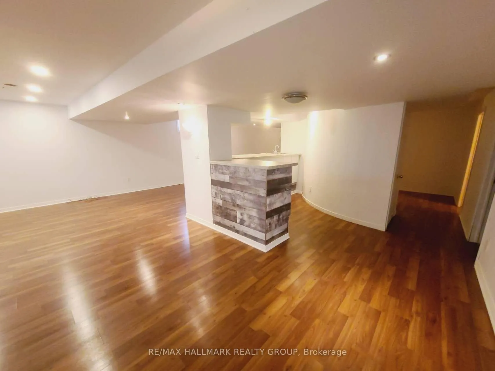 Photo 20 of 248 Huntsville Drive, Ottawa, Kanata - Kanata Lakes/Heritage Hills — HOMEH
