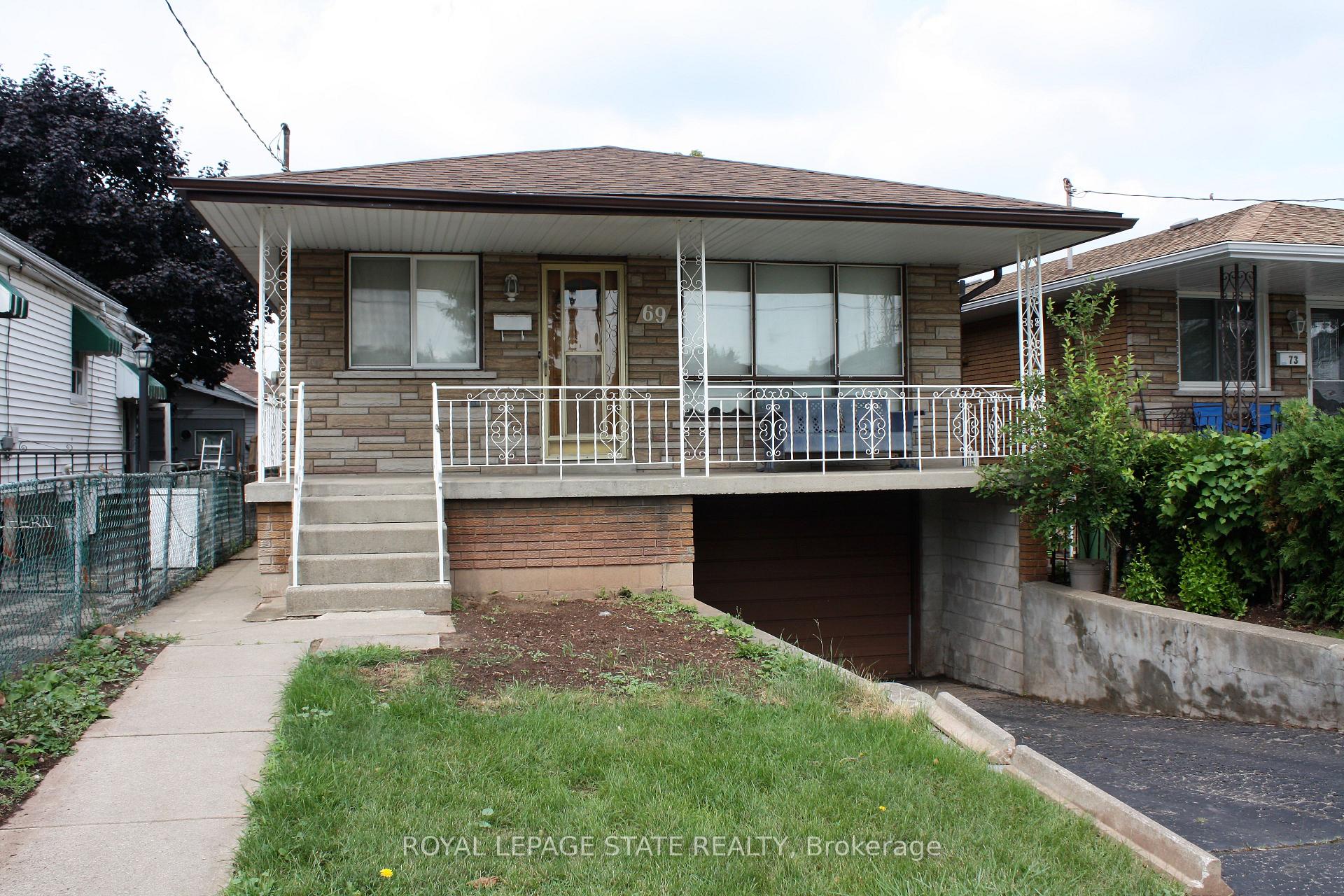 Photo 2 of 69 Adair Avenue N, Hamilton, McQuesten — HOMEH