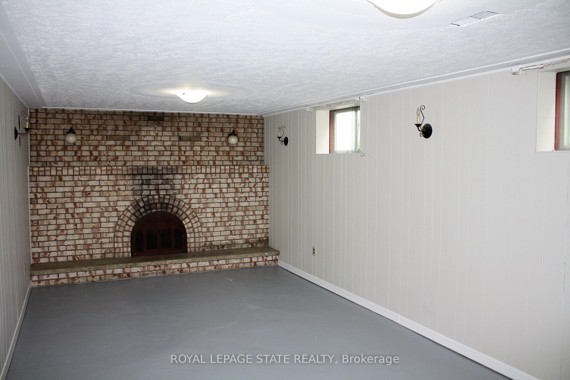 Photo 9 of 69 Adair Avenue N, Hamilton, McQuesten — HOMEH