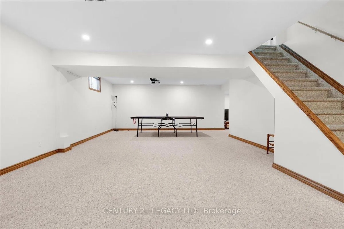 Photo 26 of 3 Nelson Avenue, Kitchener — HOMEH