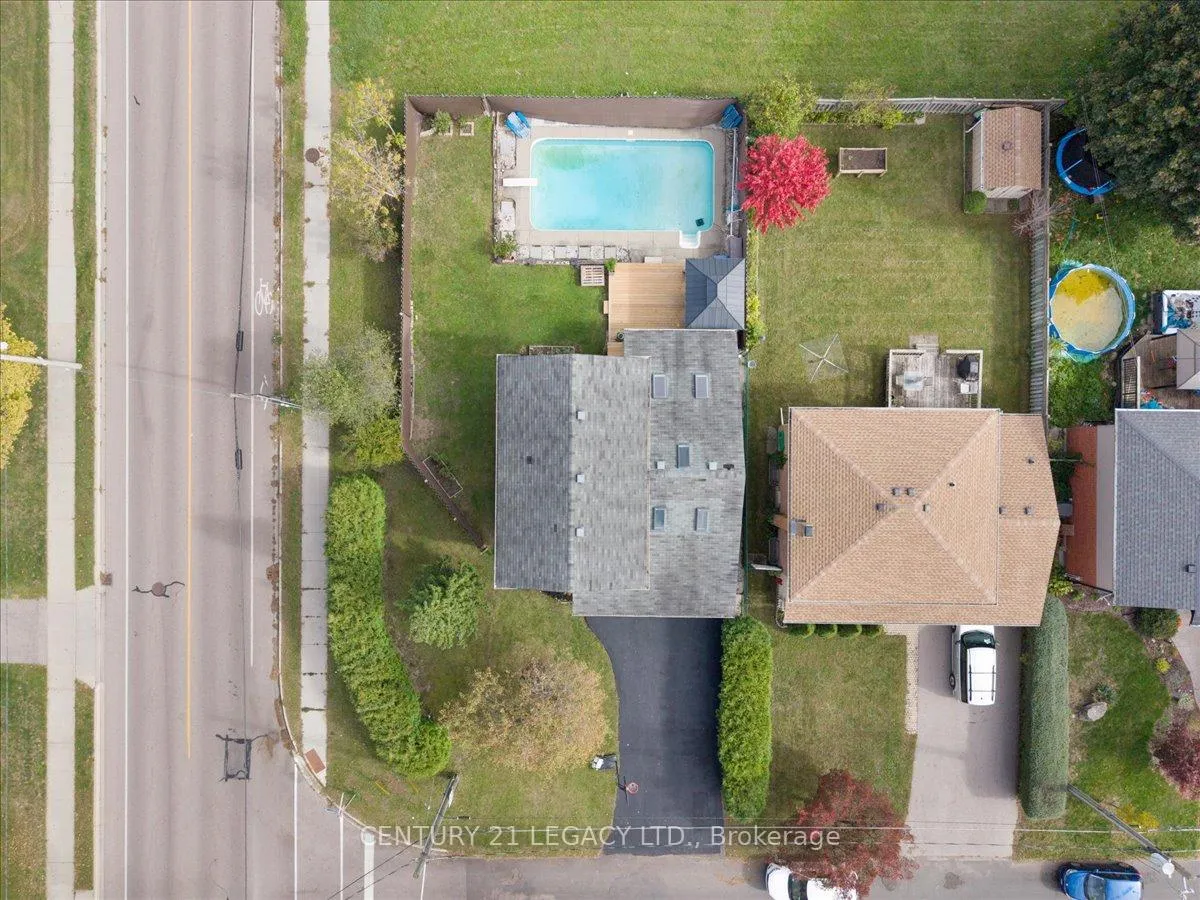 Photo 31 of 3 Nelson Avenue, Kitchener — HOMEH