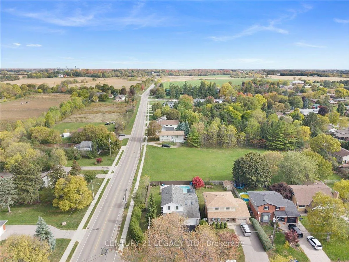Photo 32 of 3 Nelson Avenue, Kitchener — HOMEH
