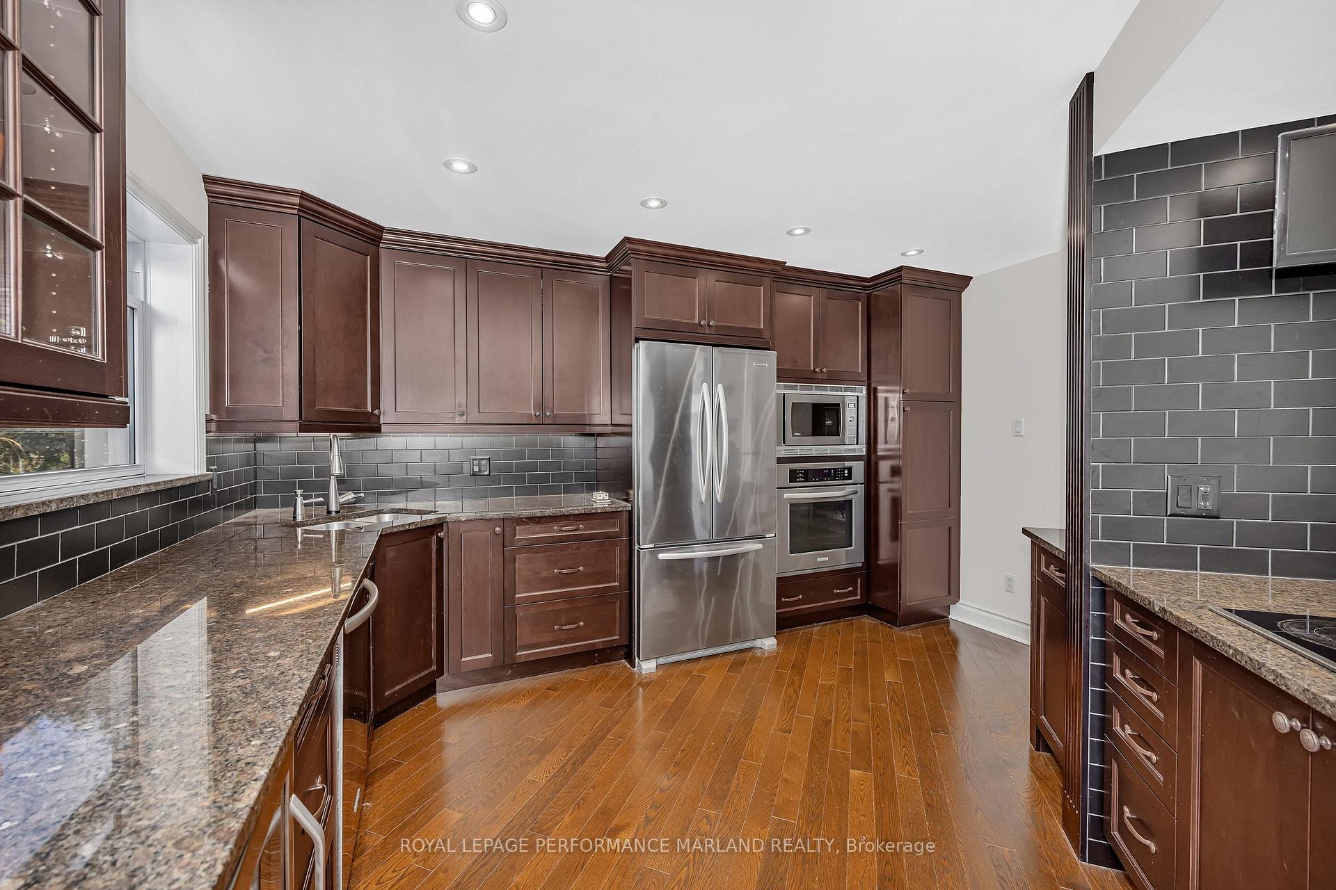 Photo 9 of 44 Ashpark Crescent, Ottawa, Hunt Club Park/Greenboro — HOMEH