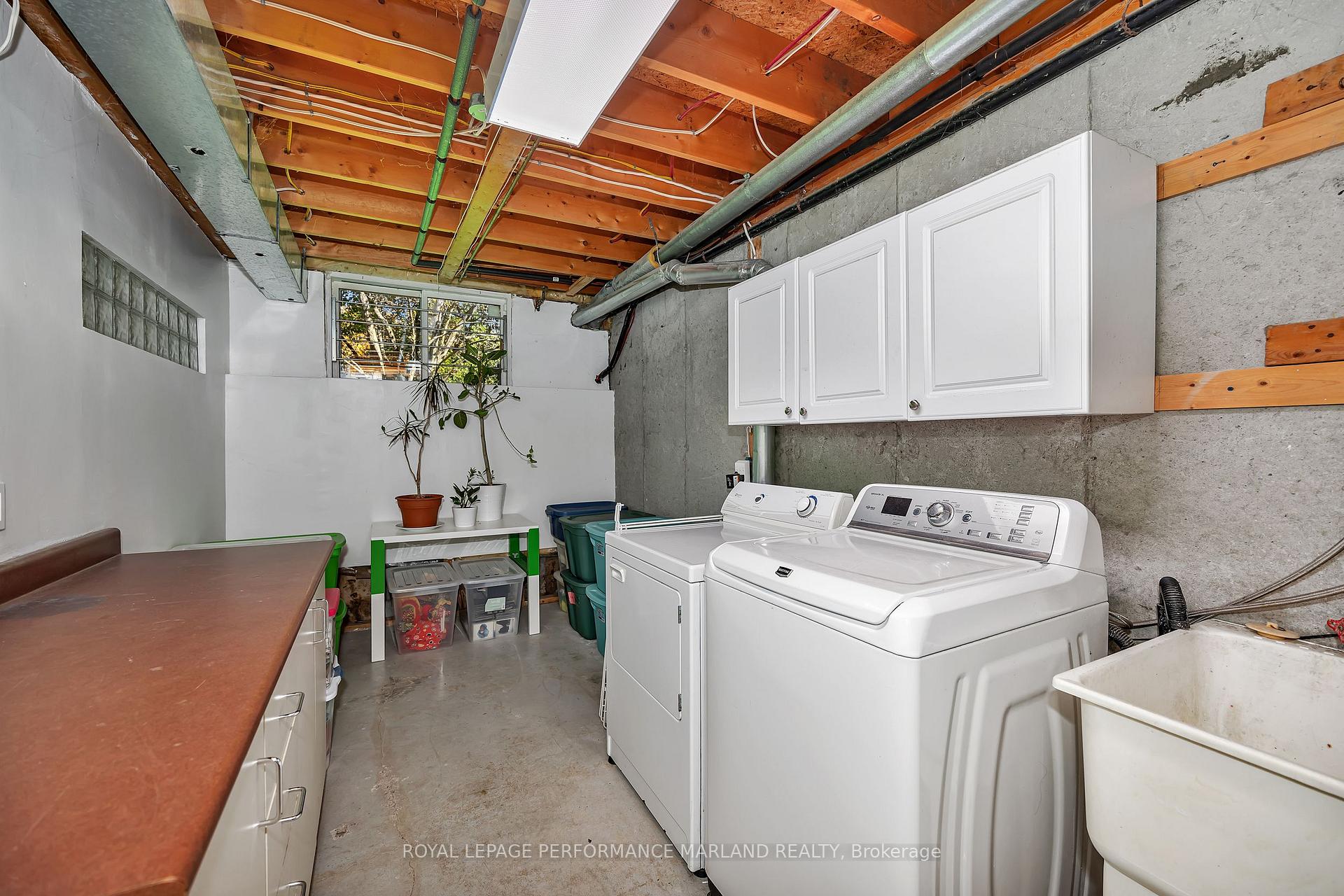 Photo 21 of 44 Ashpark Crescent, Ottawa, Hunt Club Park/Greenboro — HOMEH