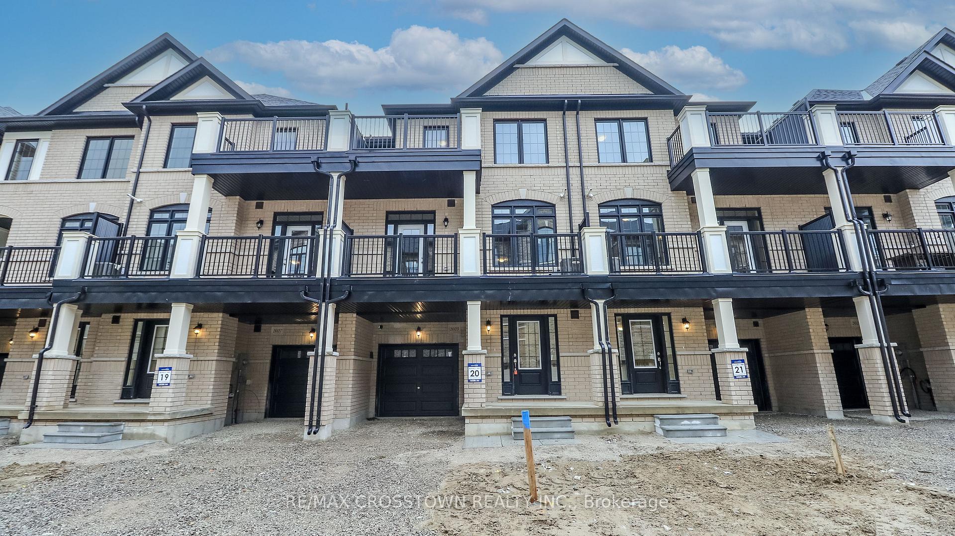 Front of Unit Unit 20, 2025 Matteer Court