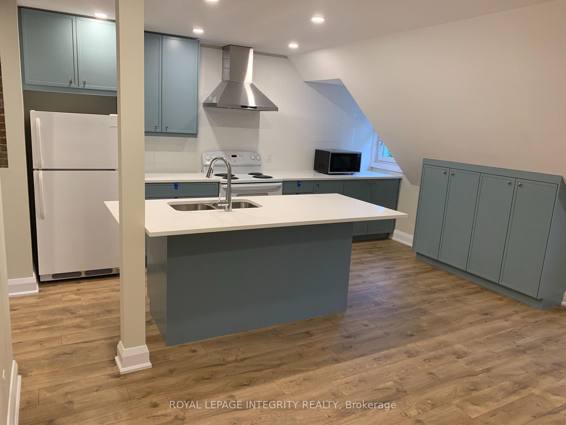 Photo 6 of Unit 3, 470 Besserer Street, Ottawa, Sandy Hill — HOMEH
