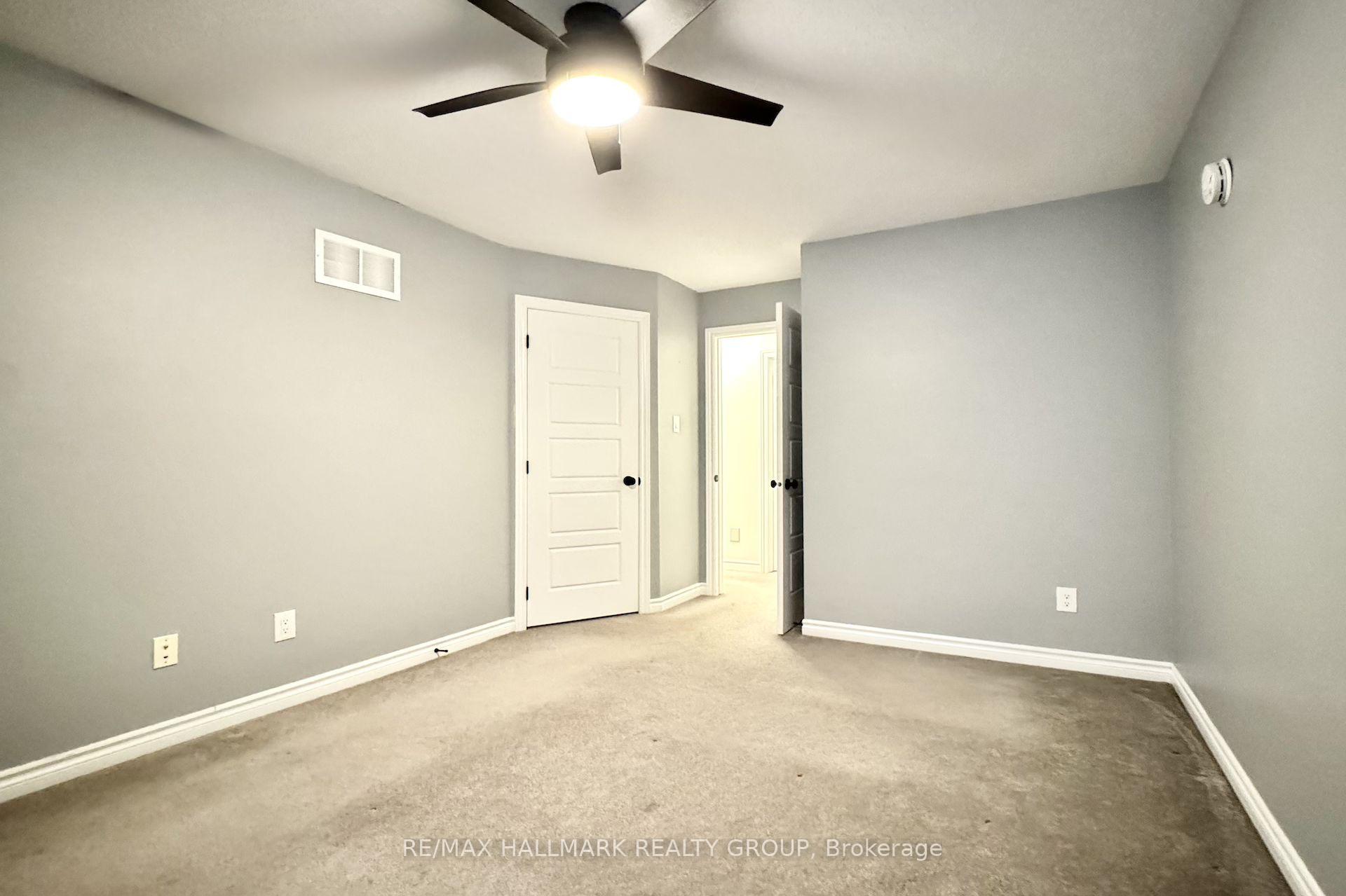Photo 12 of 422 Coldwater Crescent, Ottawa, Kanata - Emerald Meadows/Trailwest — HOMEH