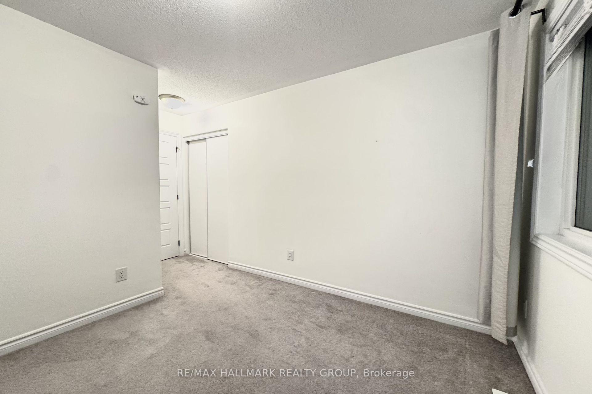 Photo 14 of 422 Coldwater Crescent, Ottawa, Kanata - Emerald Meadows/Trailwest — HOMEH