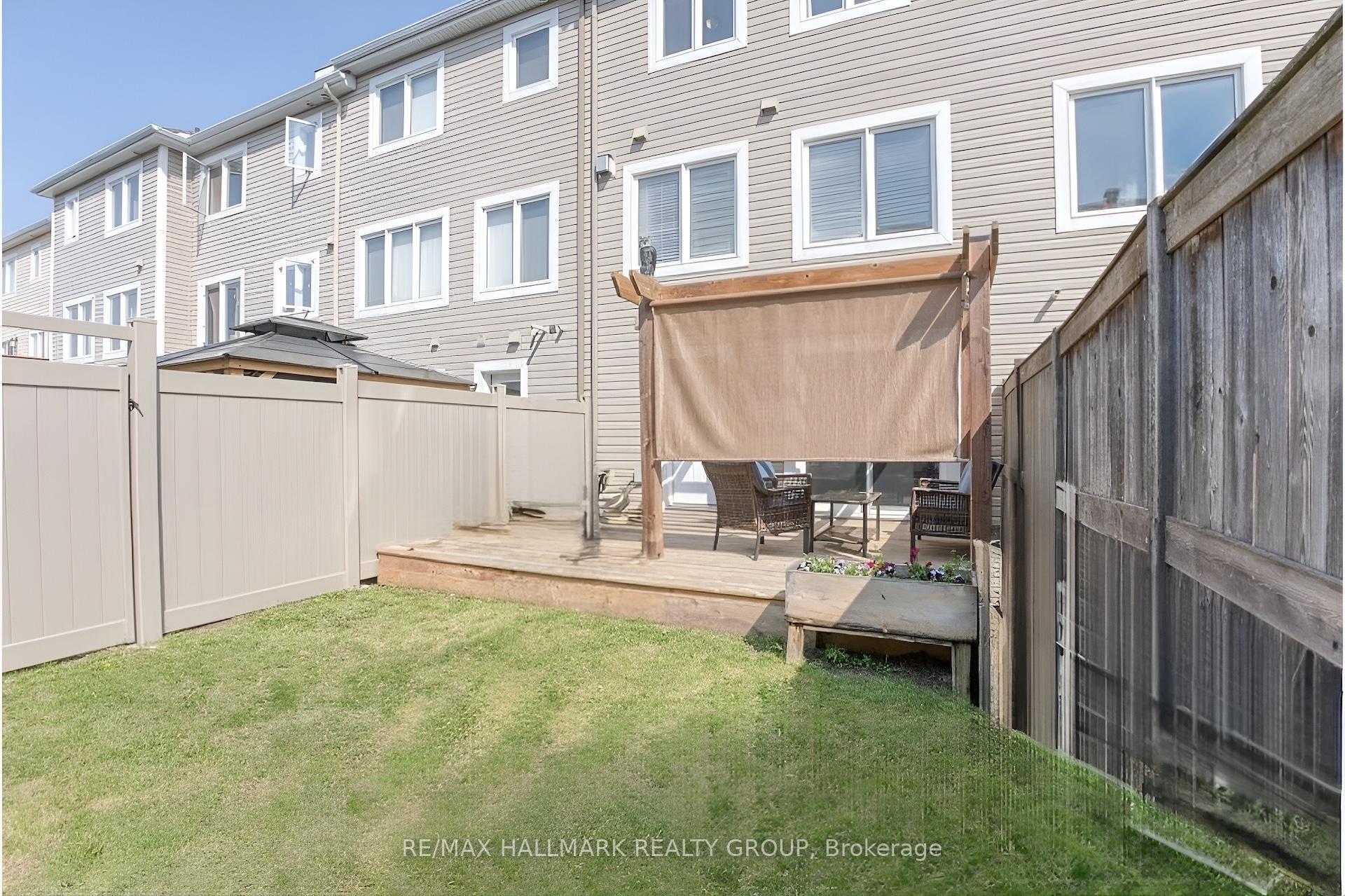 Photo 23 of 422 Coldwater Crescent, Ottawa, Kanata - Emerald Meadows/Trailwest — HOMEH