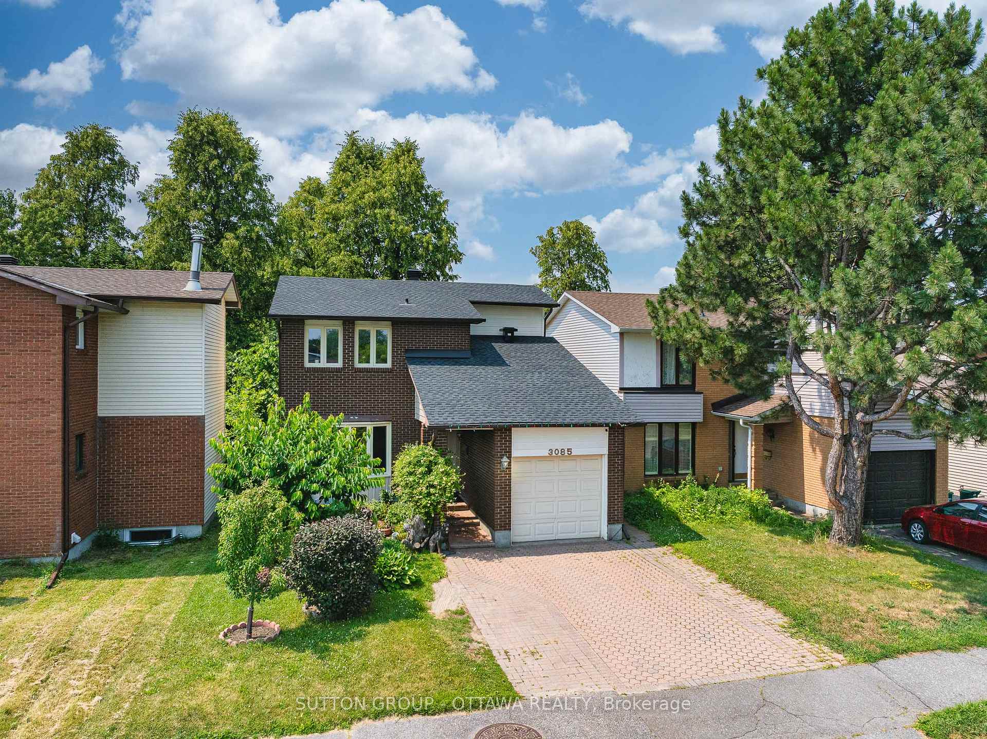 Photo 1 of 3085 Uplands Drive, Ottawa, Hunt Club Woods — HOMEH
