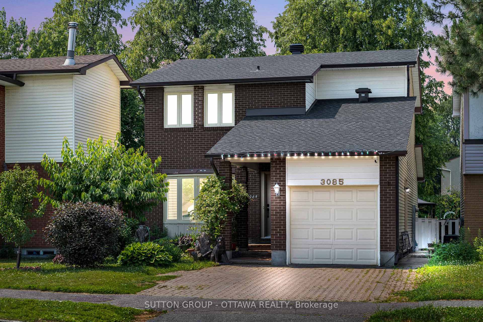 Photo 2 of 3085 Uplands Drive, Ottawa, Hunt Club Woods — HOMEH