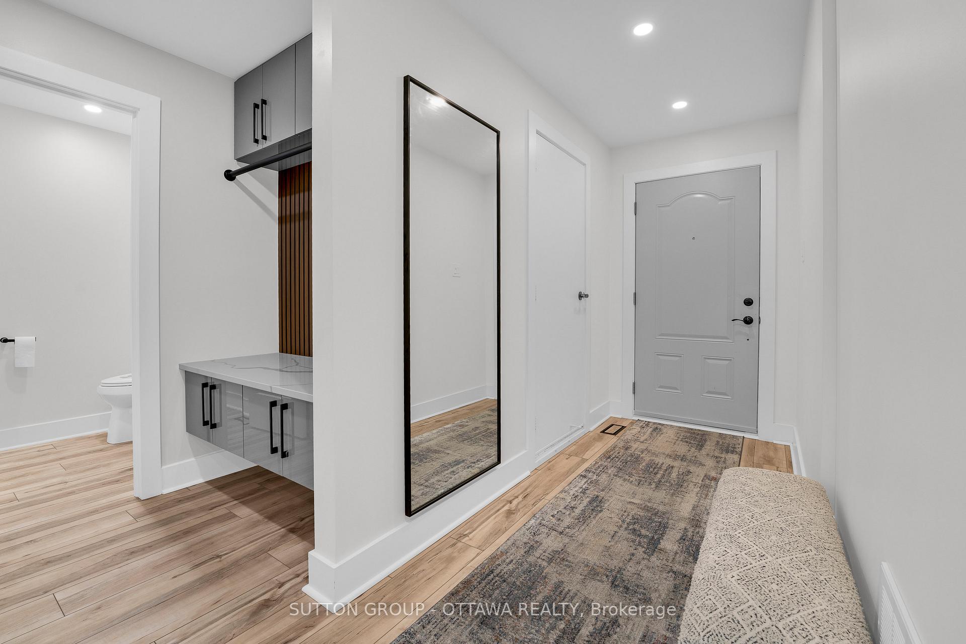 Photo 4 of 3085 Uplands Drive, Ottawa, Hunt Club Woods — HOMEH