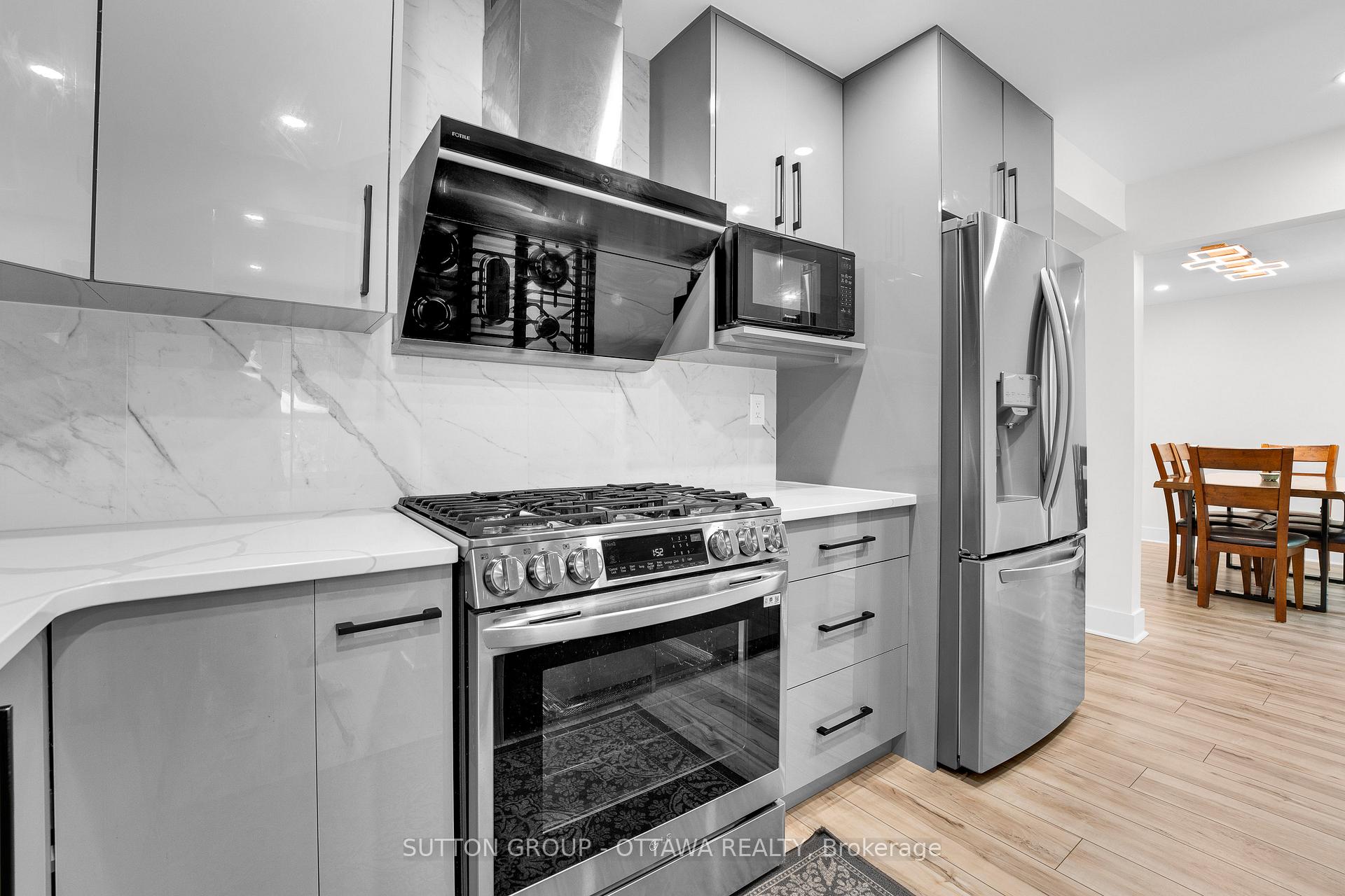 Photo 16 of 3085 Uplands Drive, Ottawa, Hunt Club Woods — HOMEH