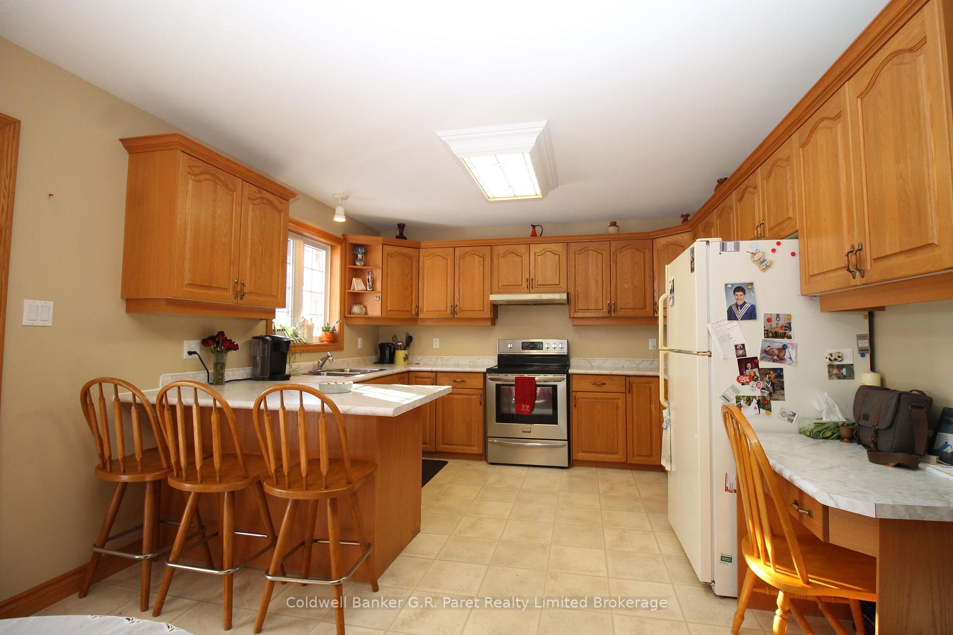 Photo 5 of 105 Duchess Avenue, Lucan Biddulph, Lucan — HOMEH