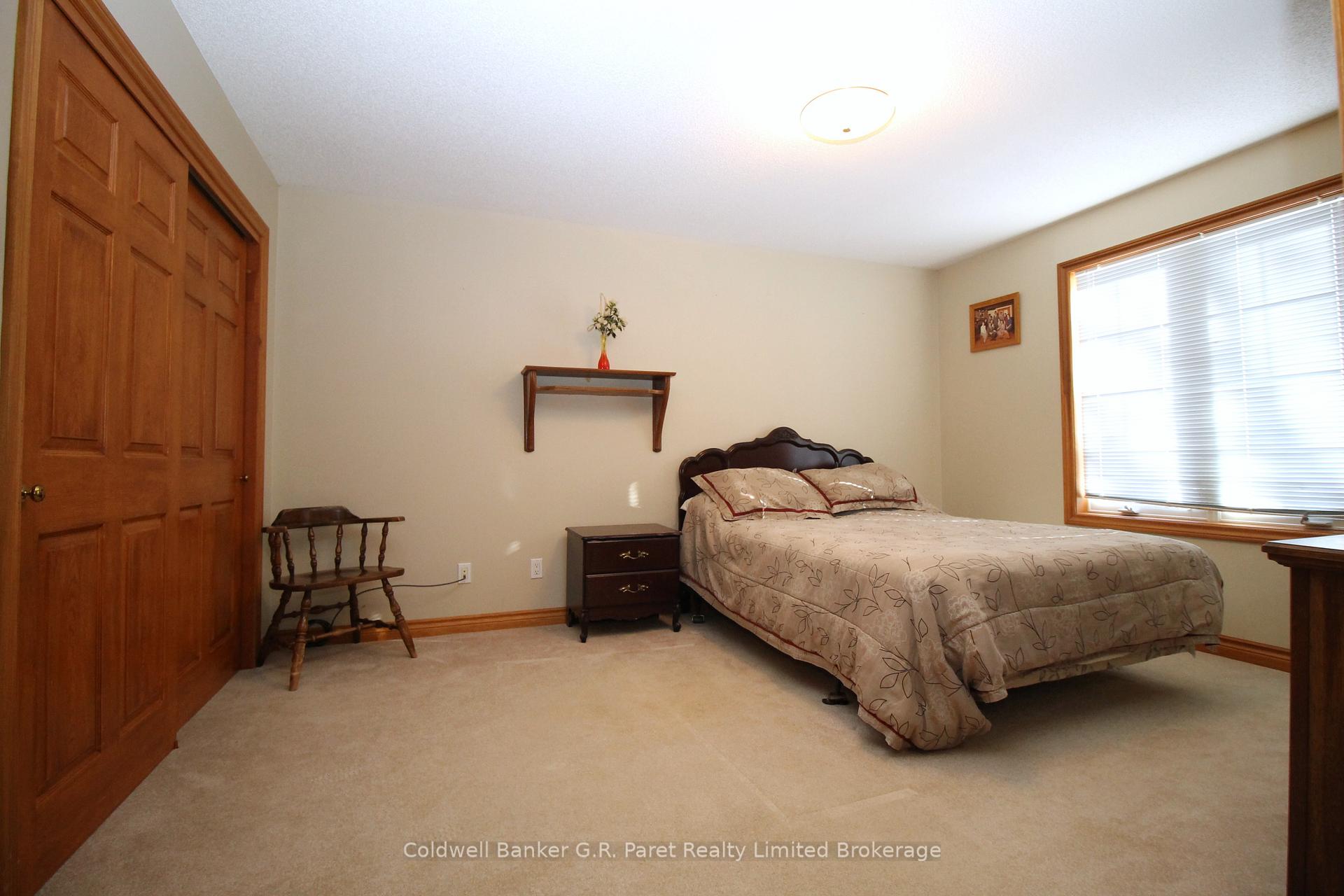 Photo 12 of 105 Duchess Avenue, Lucan Biddulph, Lucan — HOMEH