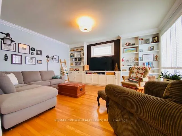Photo 10 of 64 Byng Avenue, Kapuskasing — HOMEH