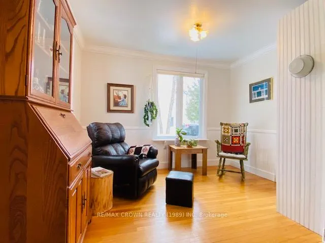 Photo 15 of 64 Byng Avenue, Kapuskasing — HOMEH