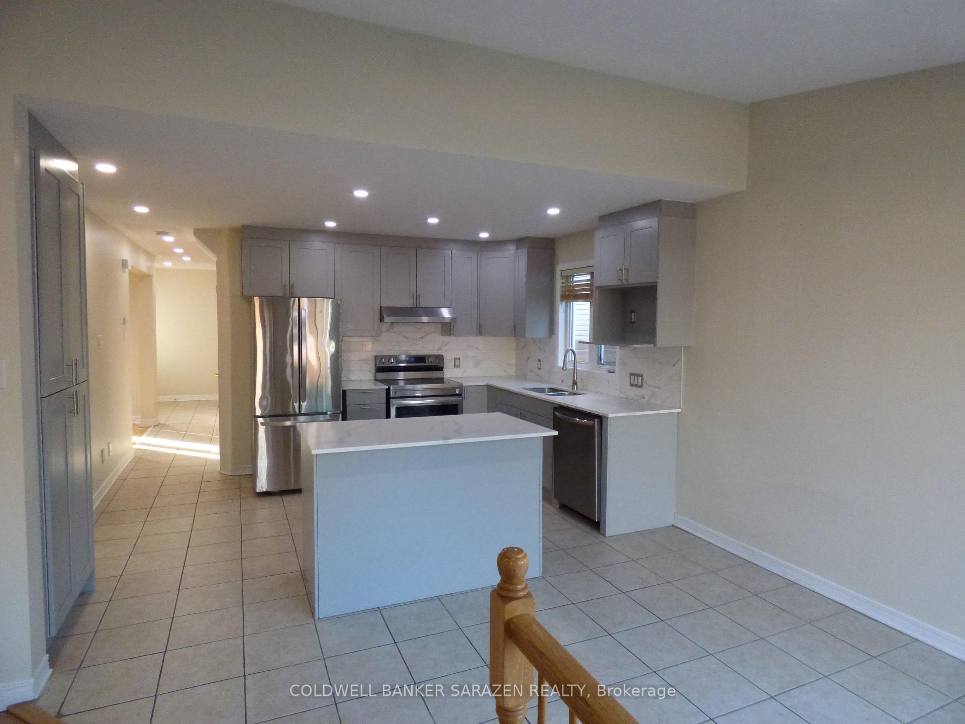 Photo 8 of 22 Bellingham Place, Ottawa, Hunt Club Park/Greenboro — HOMEH