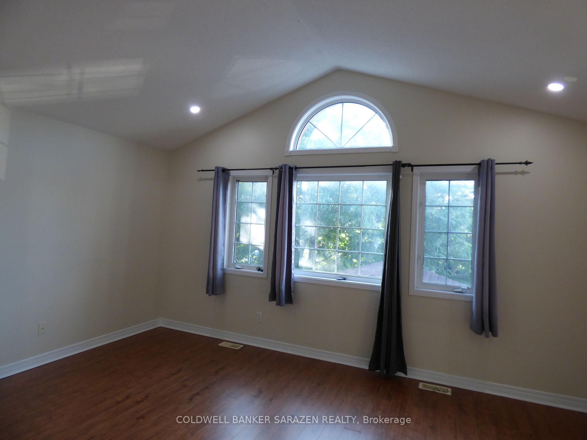 Photo 21 of 22 Bellingham Place, Ottawa, Hunt Club Park/Greenboro — HOMEH