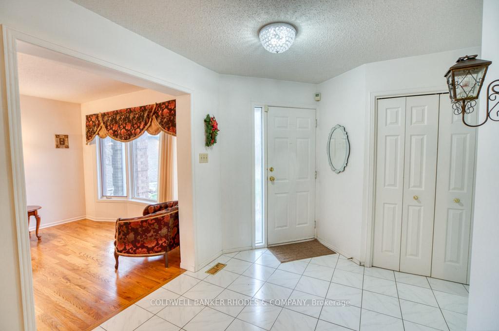 Photo 2 of 75 Dossetter Way, Ottawa, Hunt Club Park — HOMEH