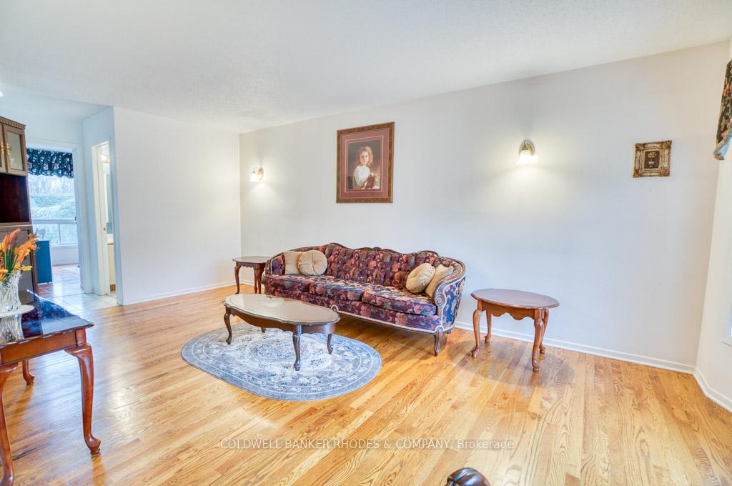 Photo 4 of 75 Dossetter Way, Ottawa, Hunt Club Park — HOMEH