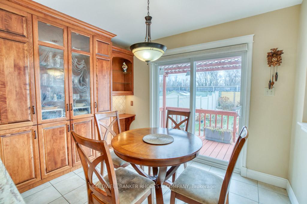 Photo 8 of 75 Dossetter Way, Ottawa, Hunt Club Park — HOMEH