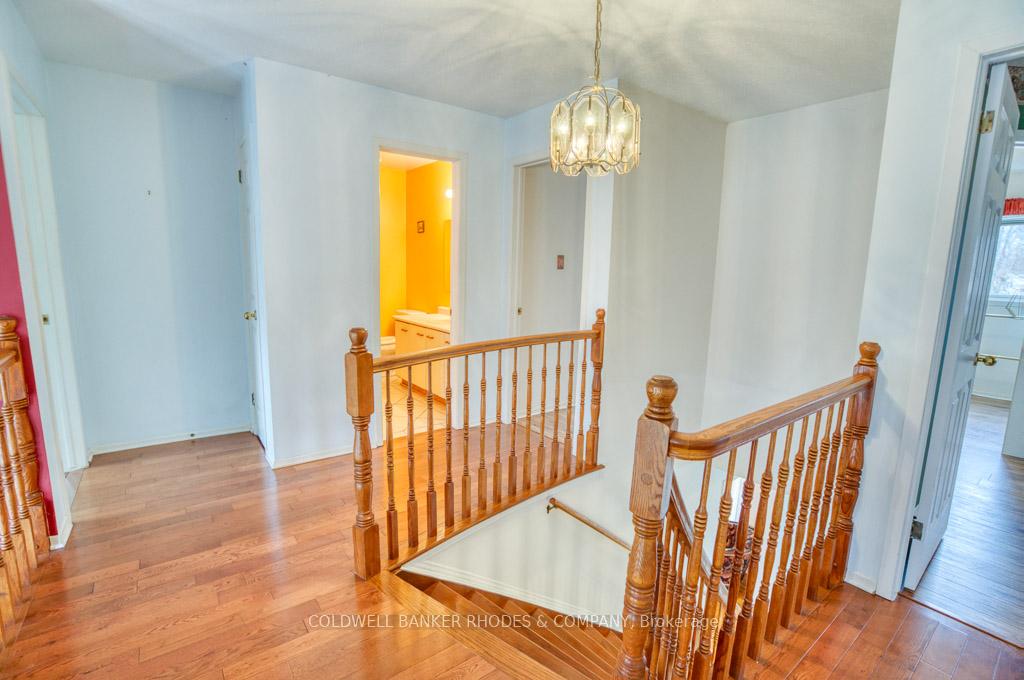 Photo 13 of 75 Dossetter Way, Ottawa, Hunt Club Park — HOMEH