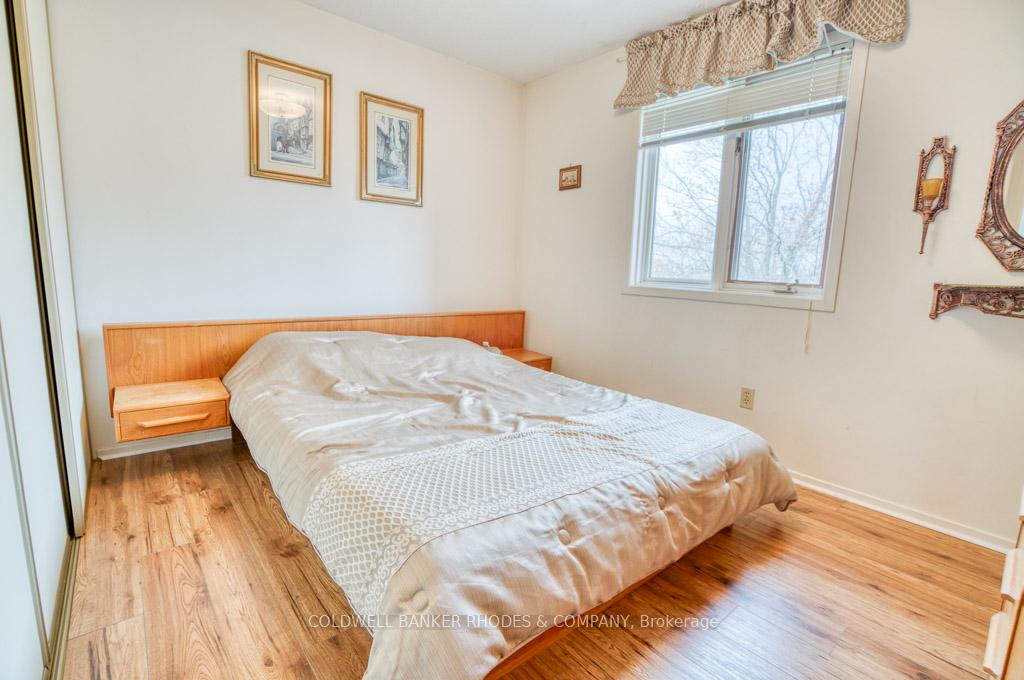 Photo 17 of 75 Dossetter Way, Ottawa, Hunt Club Park — HOMEH