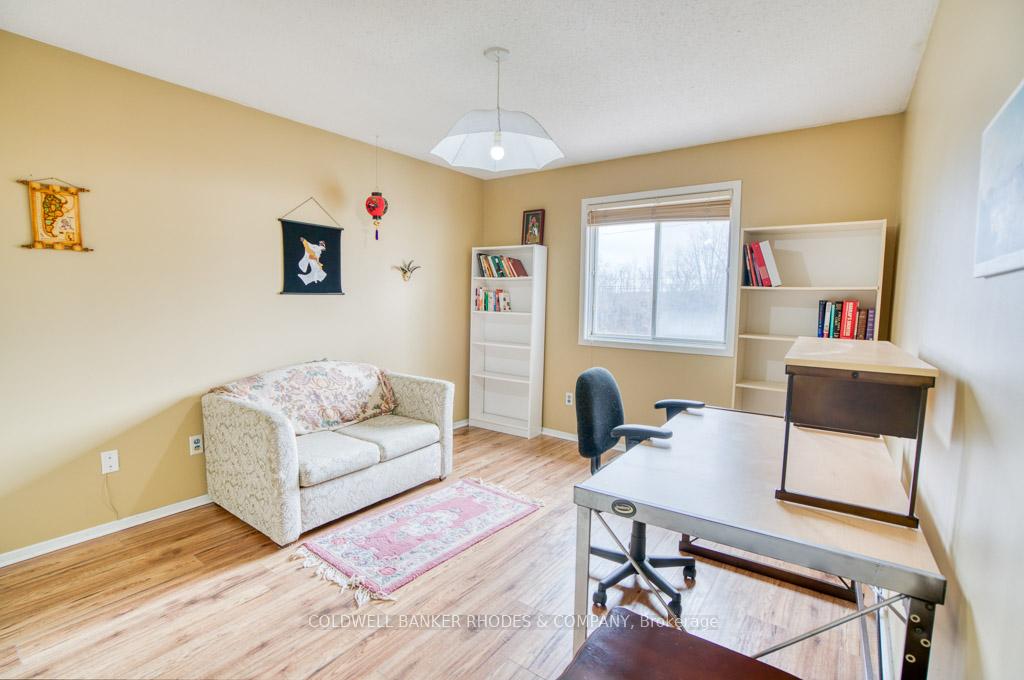 Photo 18 of 75 Dossetter Way, Ottawa, Hunt Club Park — HOMEH