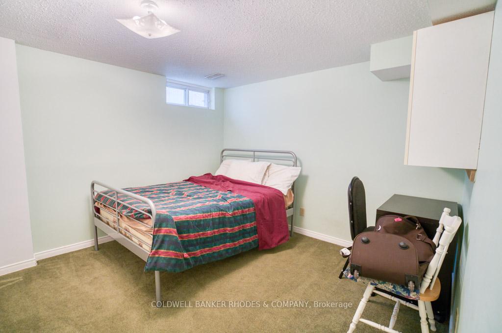 Photo 23 of 75 Dossetter Way, Ottawa, Hunt Club Park — HOMEH